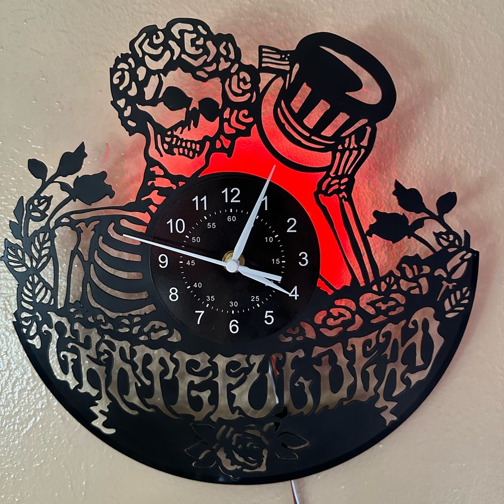 Grateful Dead Inspired Black Bertha Skeleton Wall Clock - LED Accent - Picture 12 of 13